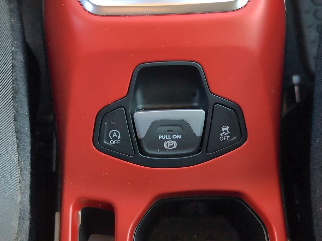 Used 2021 Omaha Orange Clearcoat Jeep Trailhawk image 22
