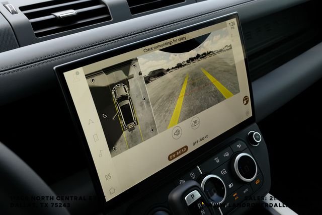 New 2026 Santorini Black Land Rover X-Dynamic SE image 21