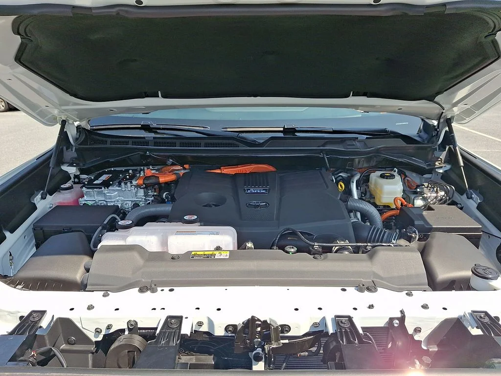2026 Toyota Tundra Platinum - Photo 21