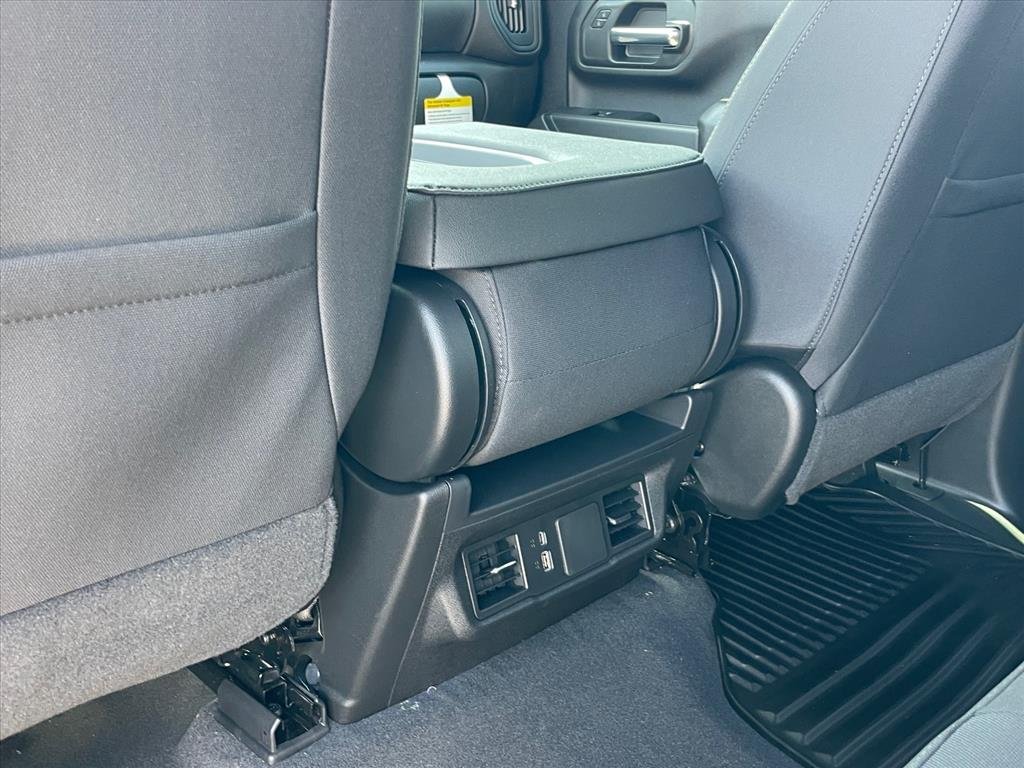 2026 Chevrolet Silverado 2500 HD Custom - Photo 22