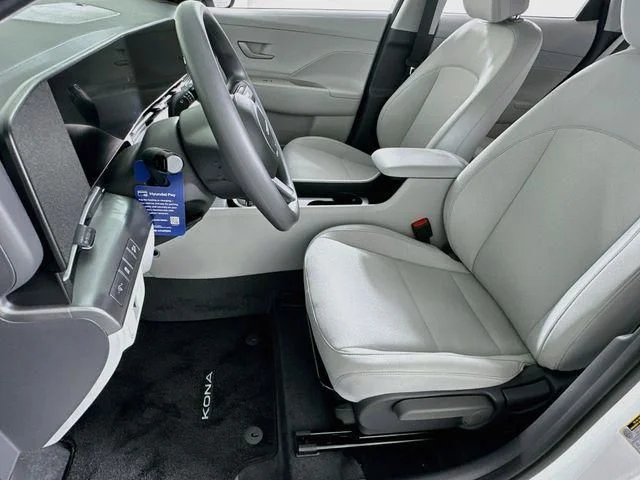 New 2027 Hyundai KONA SE
