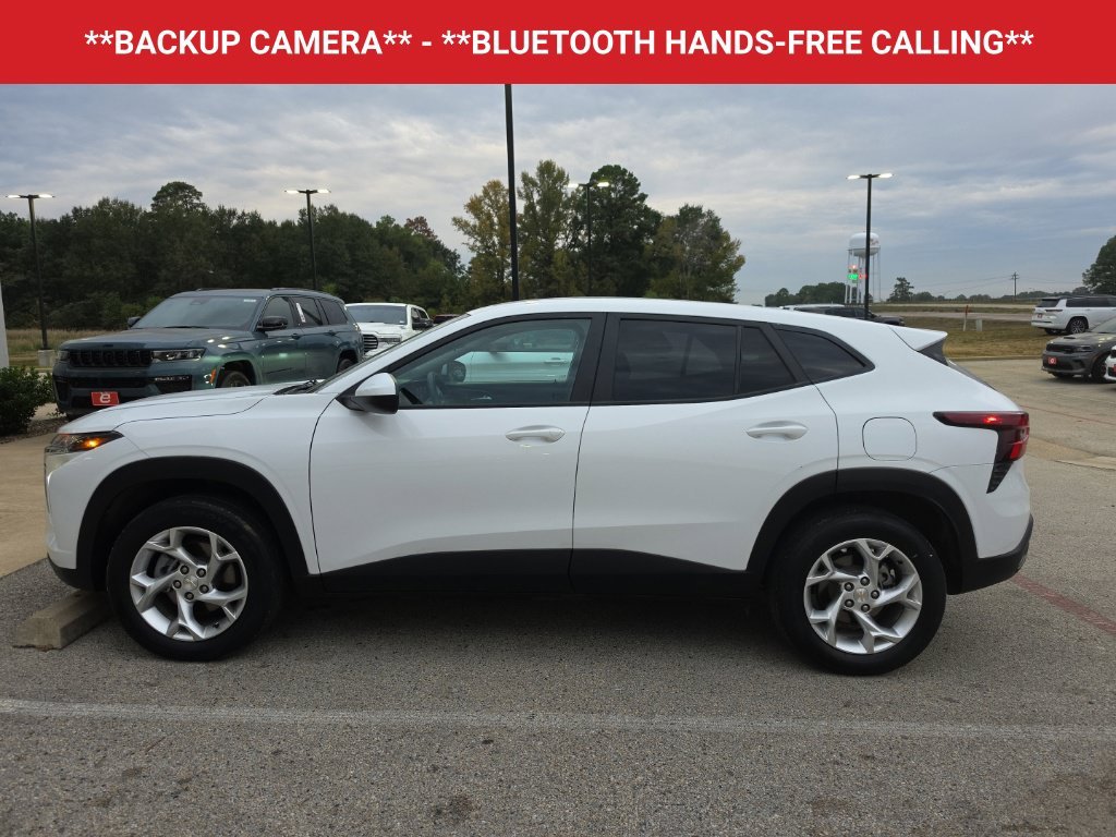 Used 2024 White Chevrolet LS image 3
