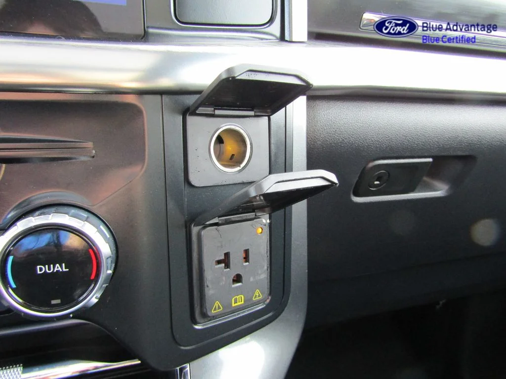 Certified Used 2023 Star White Ford Lariat image 39