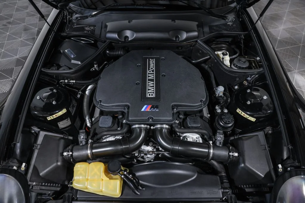 Used 2002 Black BMW Base image 34