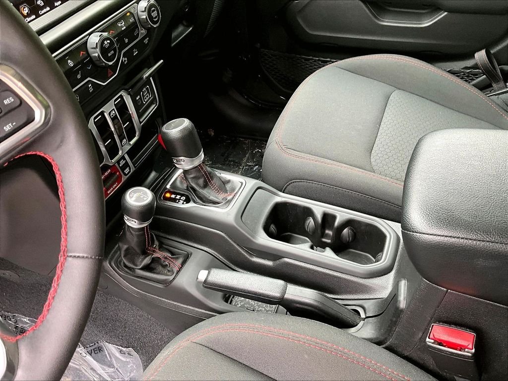 Used 2023 Green Jeep Rubicon image 15