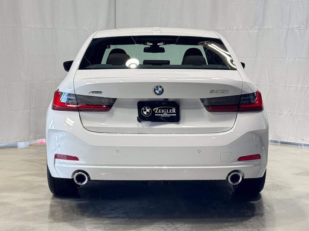 New 2026 White BMW 330i xDrive image 5