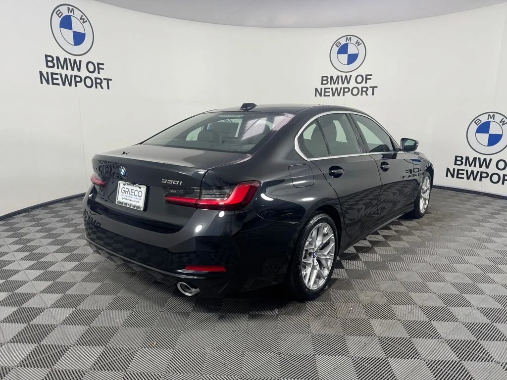 New 2026 Black Sapphire Metallic BMW 330i xDrive image 6