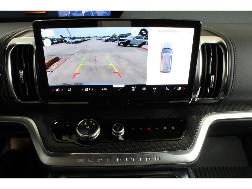 New 2027 Marsh Gray Ford Platinum image 15