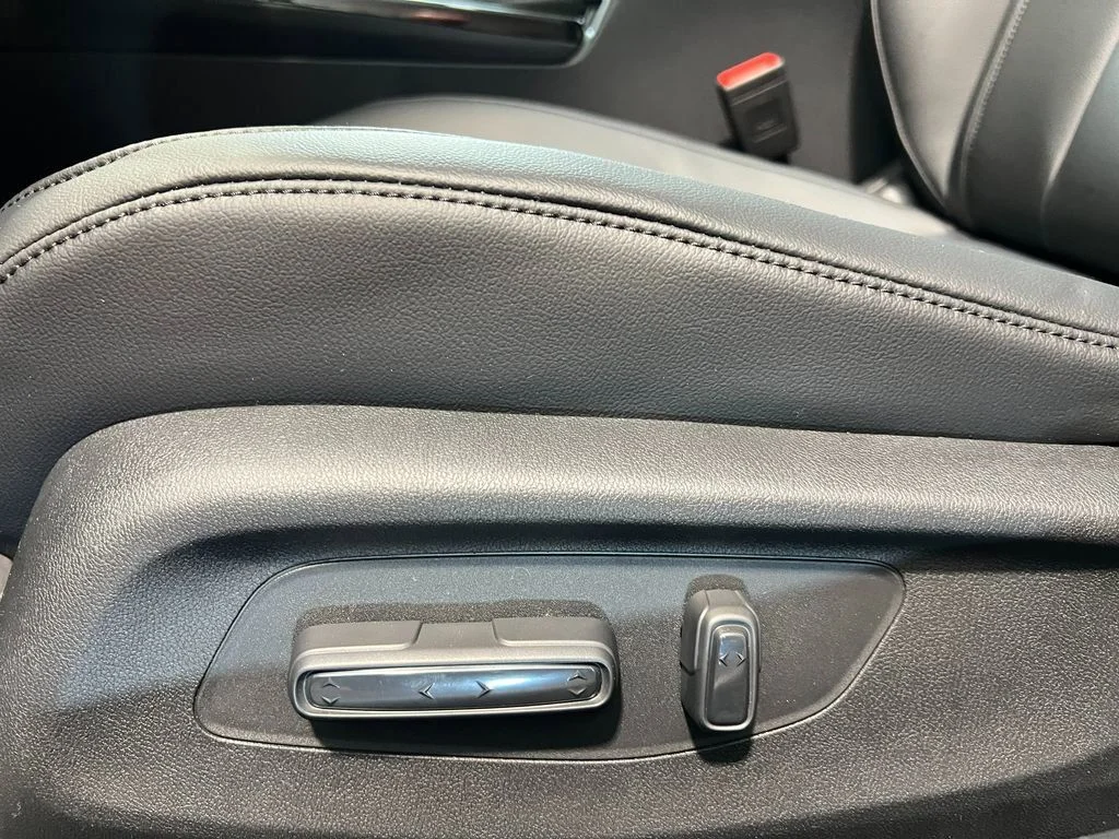 2025 Acura Integra Base - Photo 14