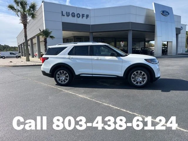 New 2026 Star White Metallic Tri-Coat Ford Platinum™ image 2