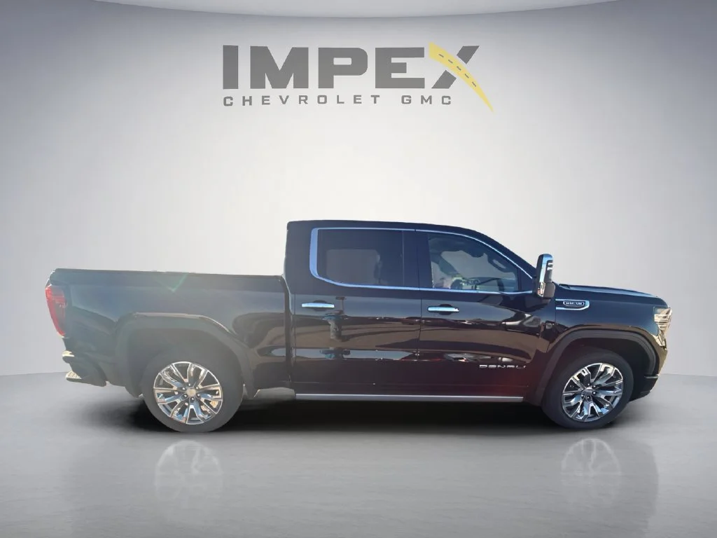 Used 2025 Onyx Black GMC Denali image 6