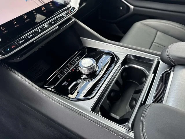 New 2026 Black Jeep Limited Altitude image 26
