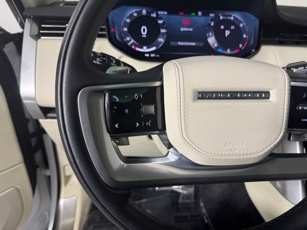 Certified Used 2023 Ostuni White Pearl Land Rover SE image 19