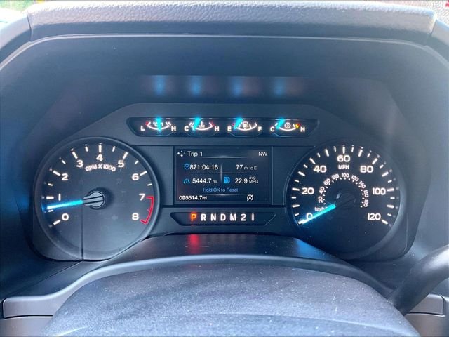 Used 2018 Gray Ford XL image 23