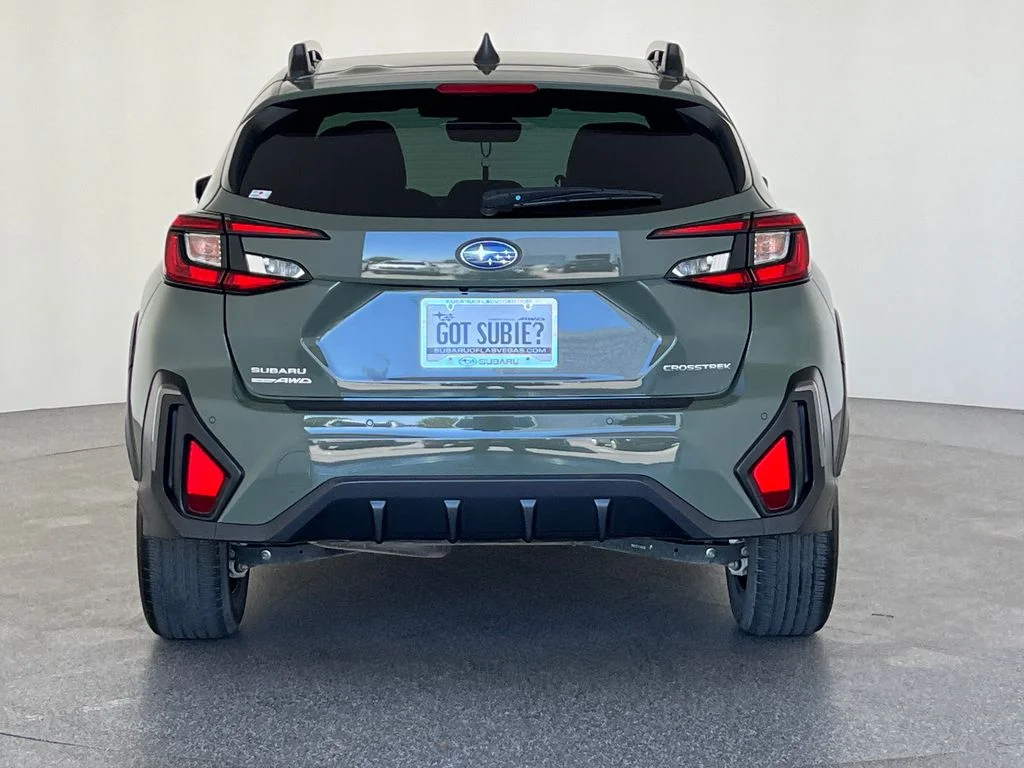 Used 2025 Green Subaru Limited image 5