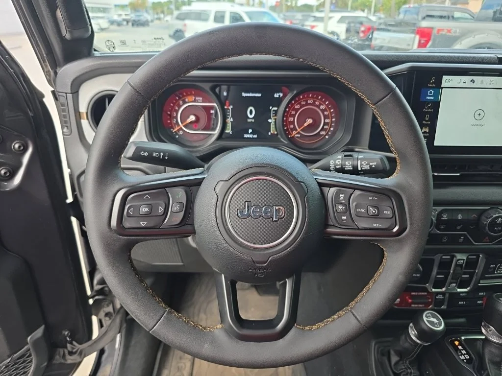 Used 2024 Crystal Metallic Jeep Sport image 13
