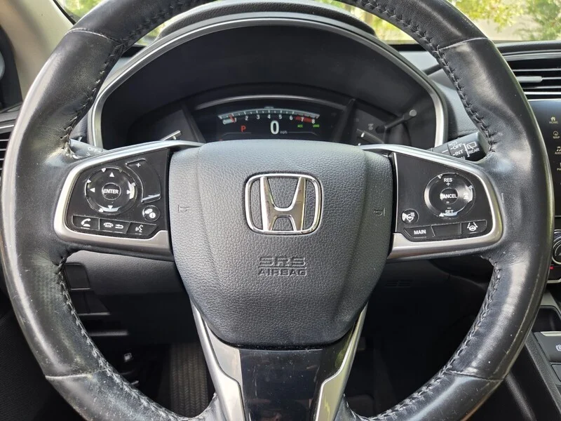 Used 2022 Platinum White Pearl Honda TOURING image 30