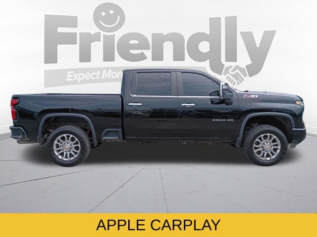 Used 2025 Black Chevrolet LT image 4