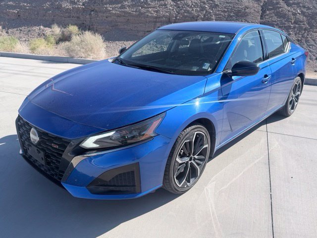 2025 Nissan Altima SR