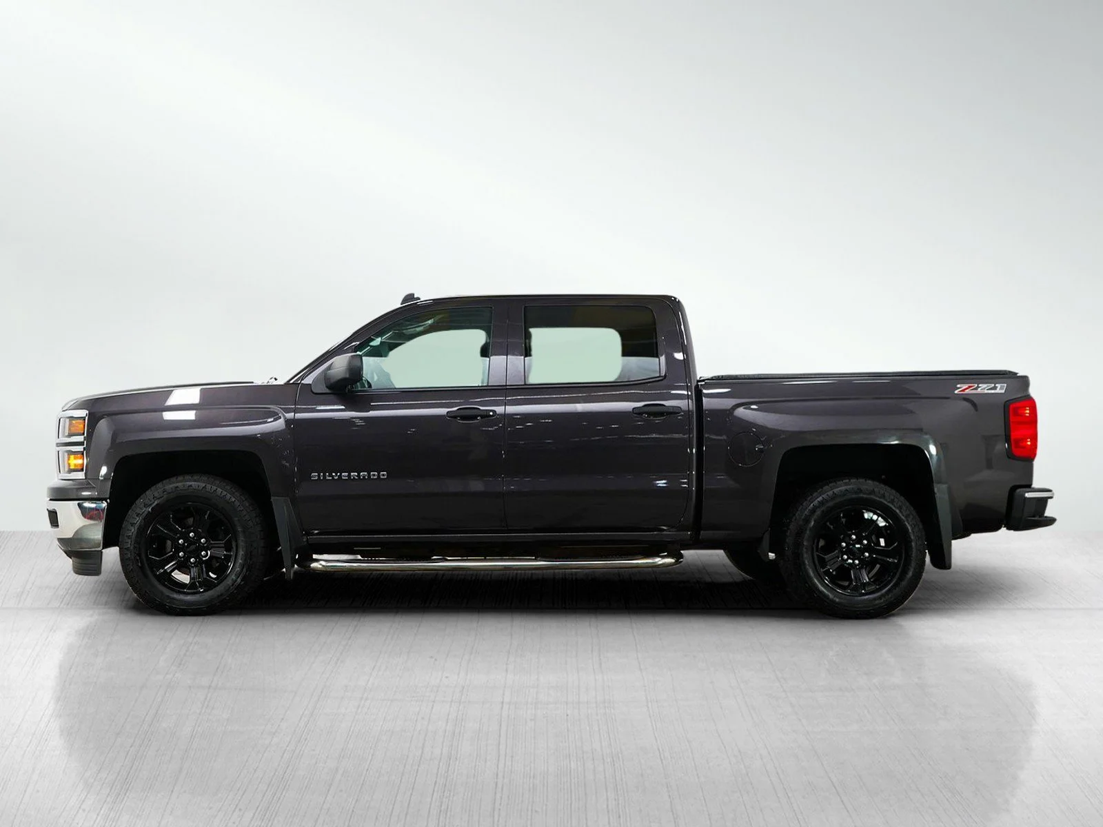 Used 2014 Chevrolet Silverado 1500 LT with VIN 3GCUKREC8EG286850 for sale in Minneapolis, Minnesota