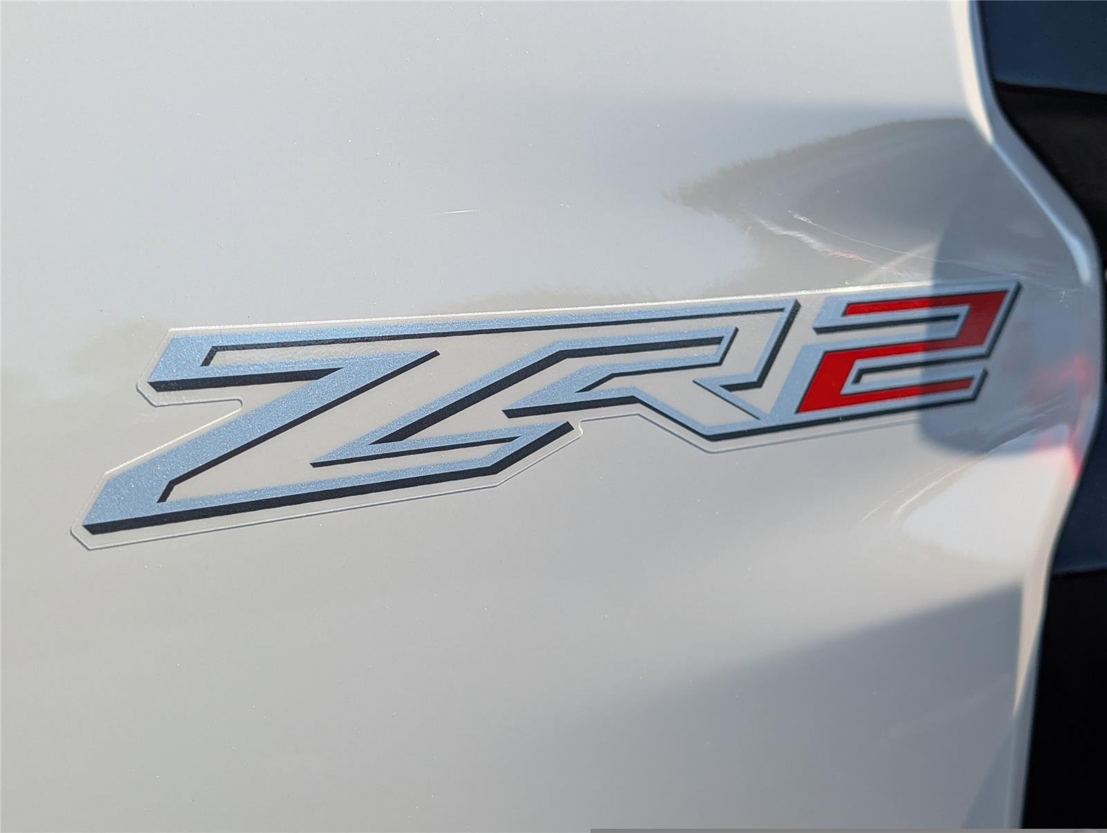 2026 Chevrolet Colorado ZR2 - Photo 38