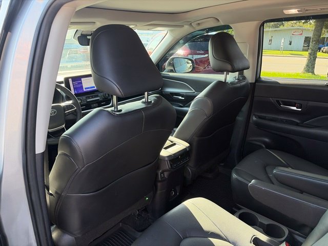 Used 2024 Silver Toyota XLE image 23
