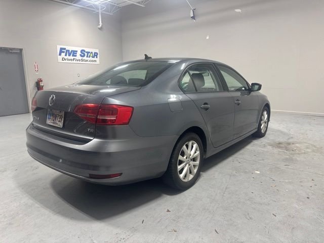 Used 2015 Gray Volkswagen 1.8T SE image 5