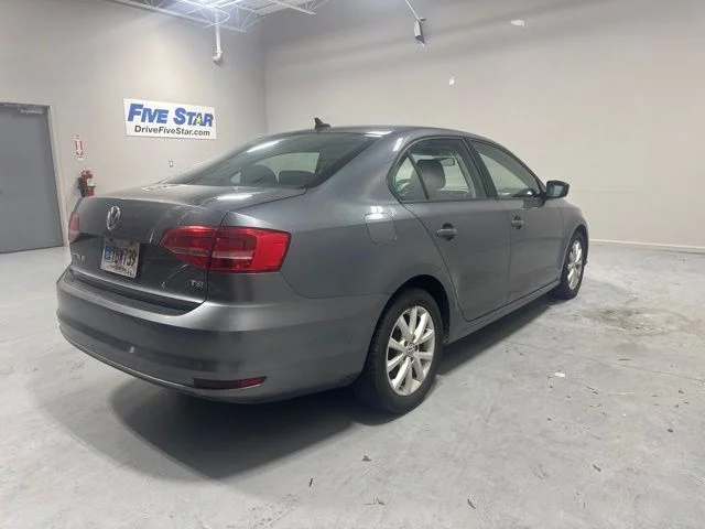 Used 2015 Gray Volkswagen 1.8T SE image 5