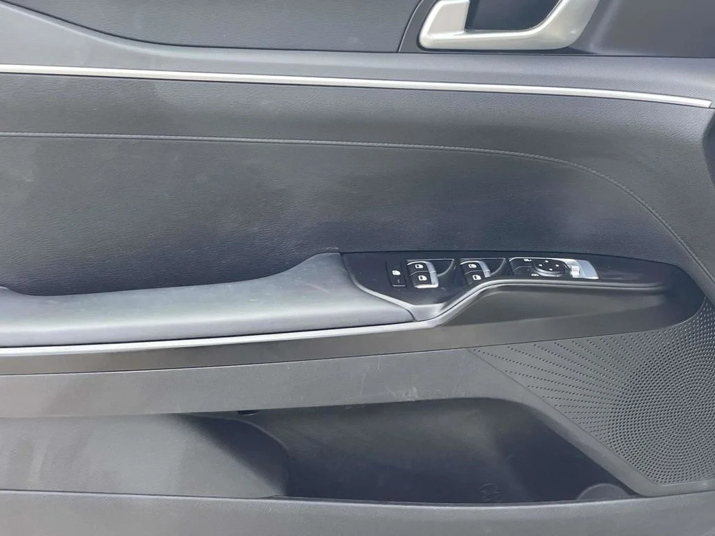 Certified Used 2024 Gray Kia GT-Line image 23