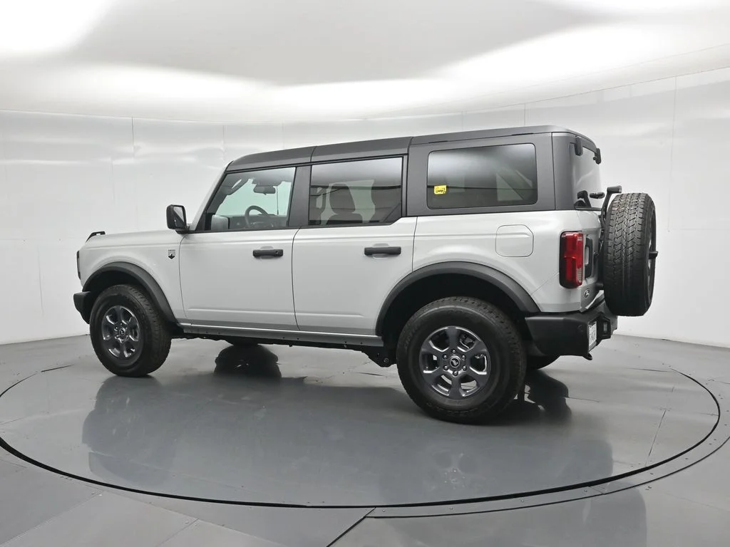 New 2026 Avalanche Gray Ford Big Bend image 5