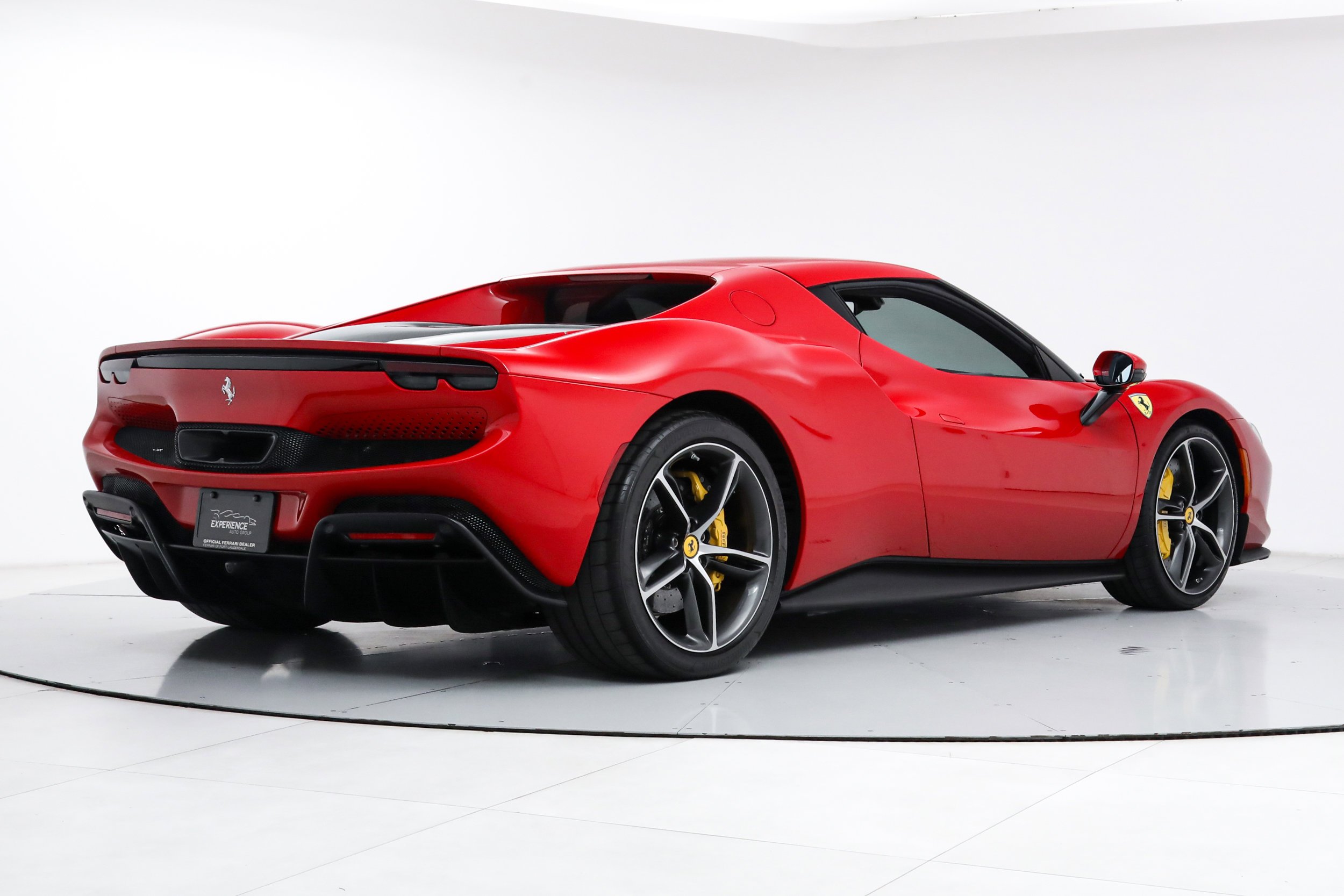 Used 2024 Red Ferrari  image 3
