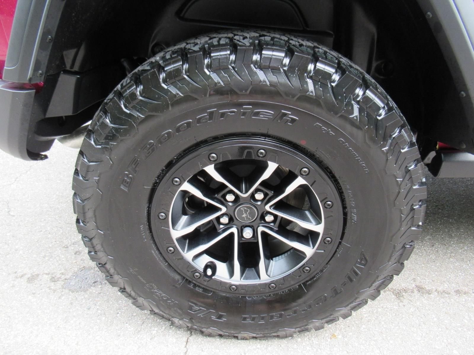 New 2026 Tuscadero Pearlcoat Jeep Willys image 9