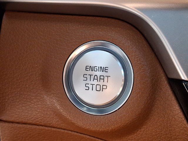 Used 2024 Green Kia EX X-Line image 30