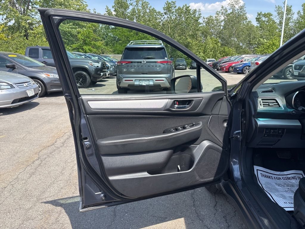 Used 2017 Gray Subaru 2.5i Premium image 17