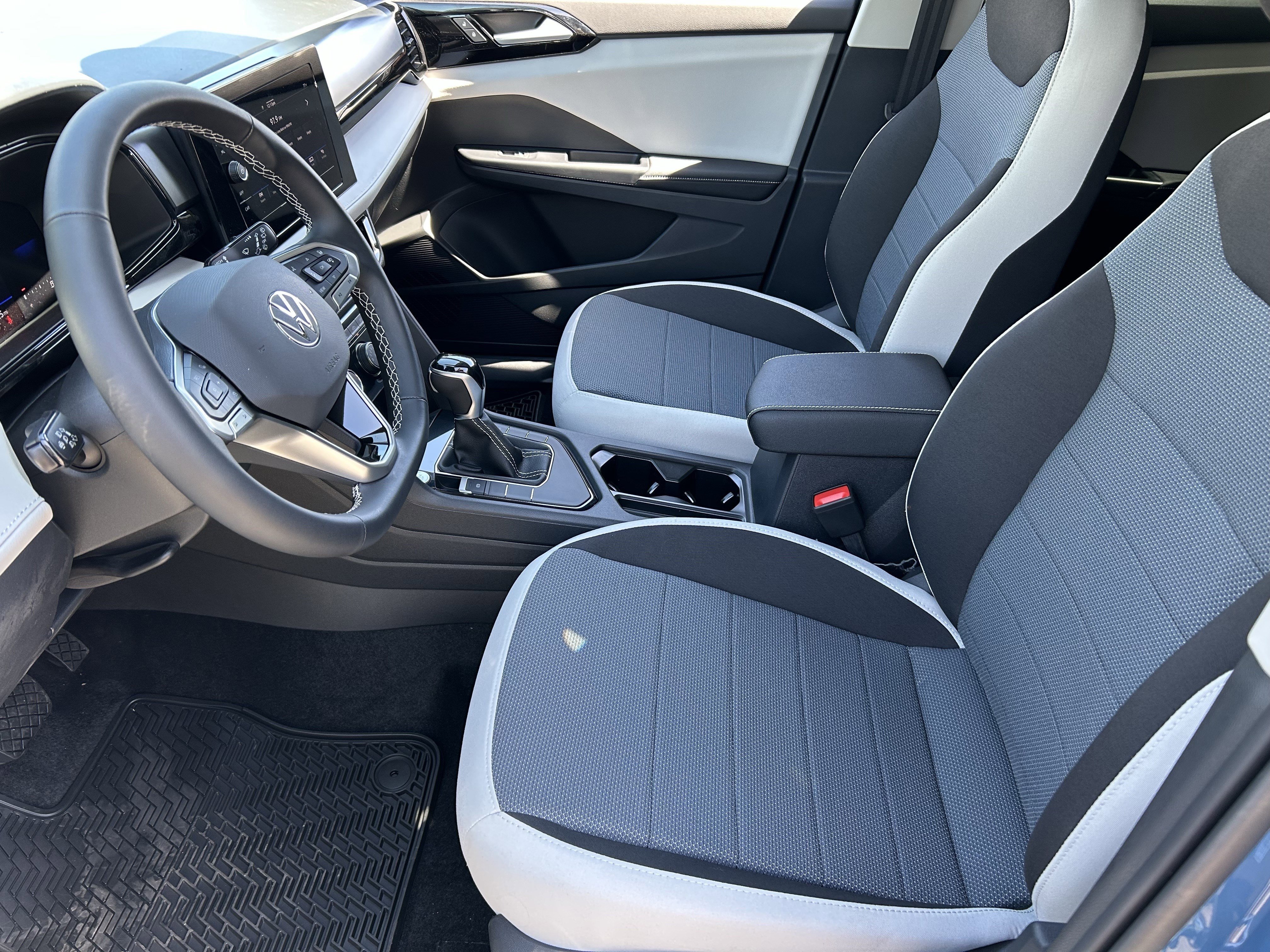 New 2026 Monterey Blue Pearl Volkswagen S image 15