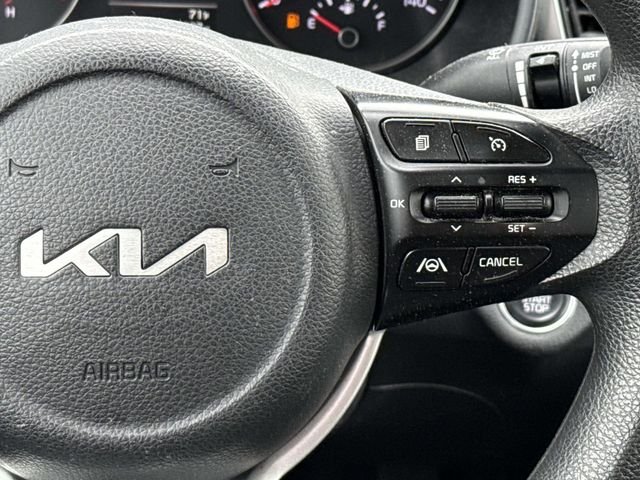 Used 2023 Red Kia S image 21