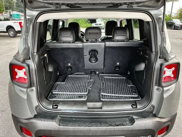 Used 2021 Gray Jeep Trailhawk image 22