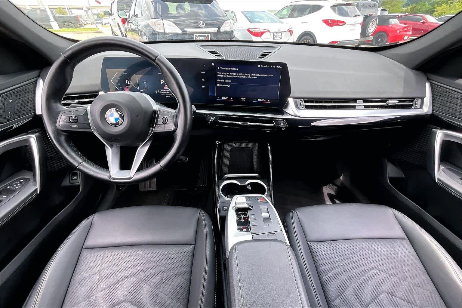 Used 2023 Space Silver Metallic BMW xDrive28i image 14