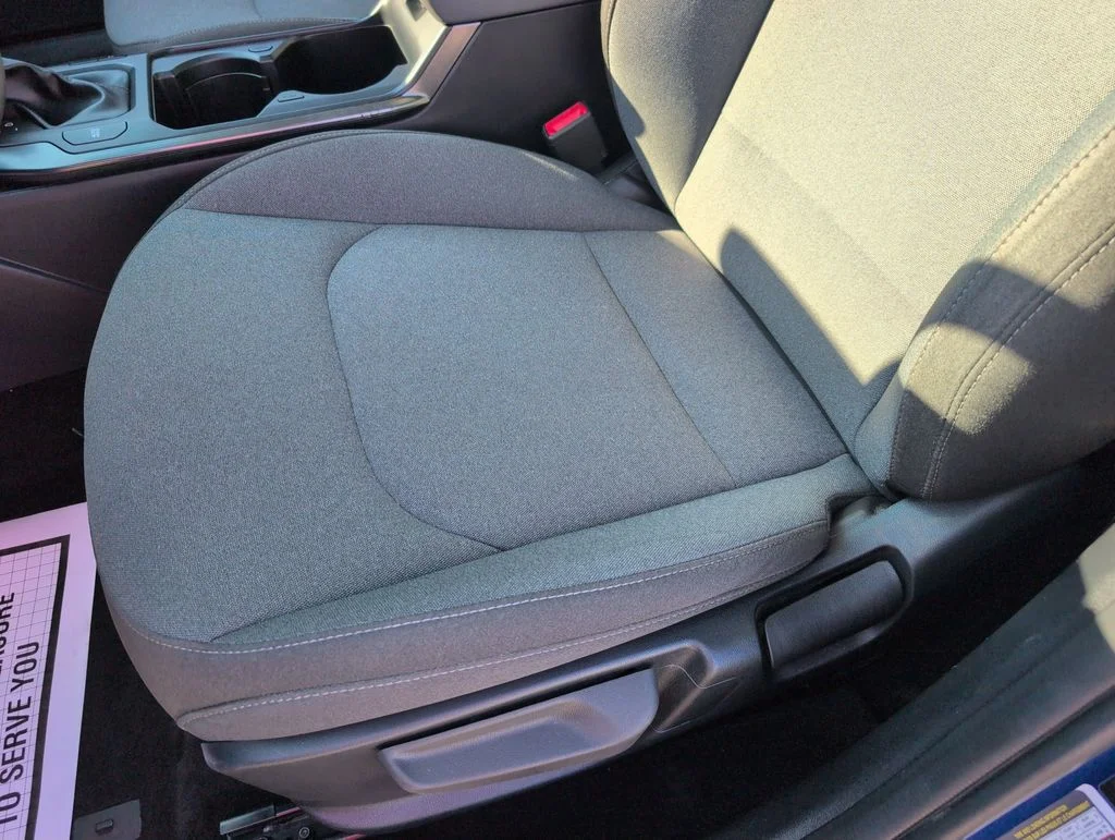 2025 Kia K4 LXS - Photo 27