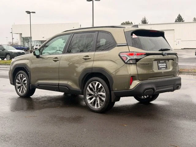 New 2026 AUTUMN GREEN METALLIC Subaru Touring image 5