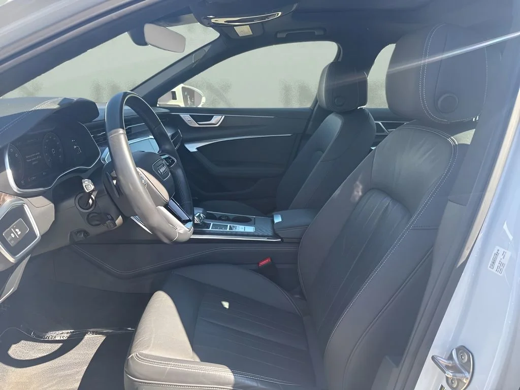 Used 2021  Audi Premium Plus image 9