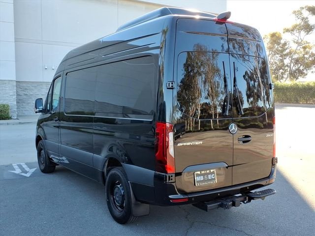 New 2026 Black Mercedes-Benz Cargo 144 WB image 19