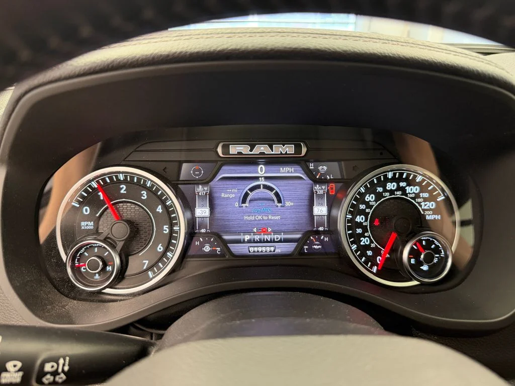 Certified Used 2022 Silver Ram Laramie image 27