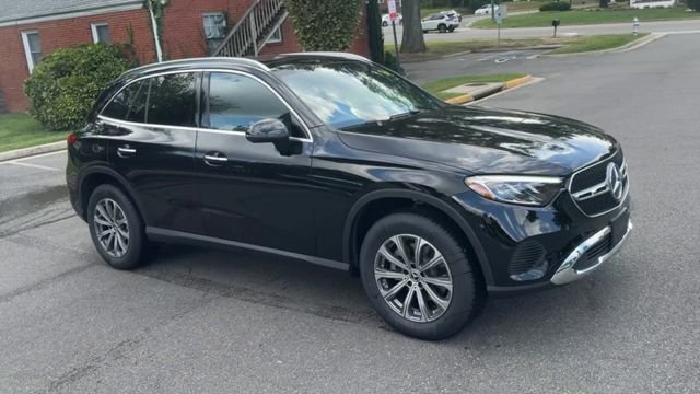 New 2027 Black Mercedes-Benz GLC 300 image 4