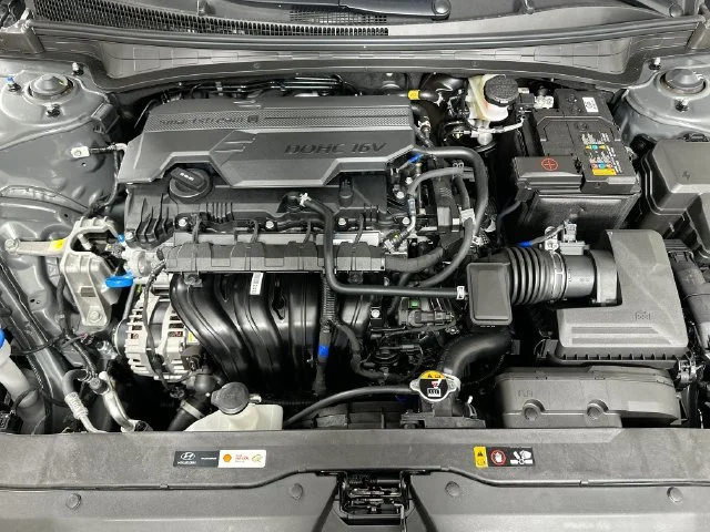 New 2026 Hyundai ELANTRA Limited
