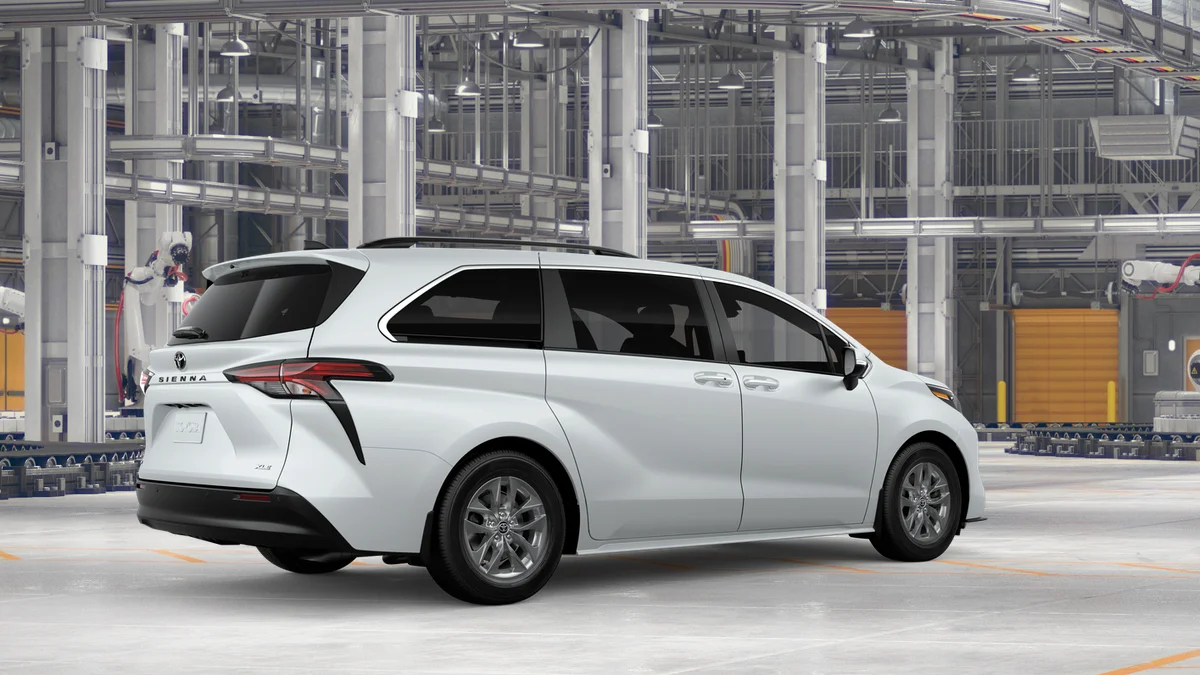 New 2026 Wind Chill Pearl Toyota XLE image 10