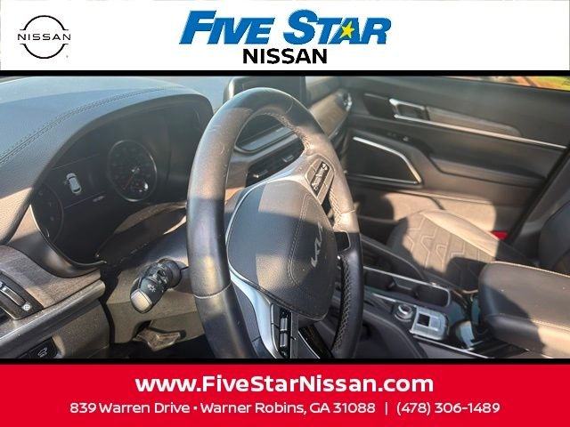 Used 2022 Black Kia SX image 17