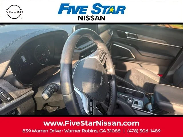 Used 2022 Black Kia SX image 17