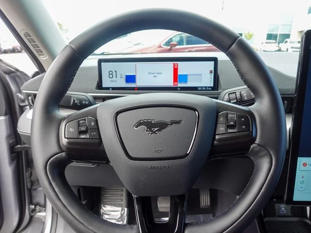 Used 2021 Silver Ford Select image 10