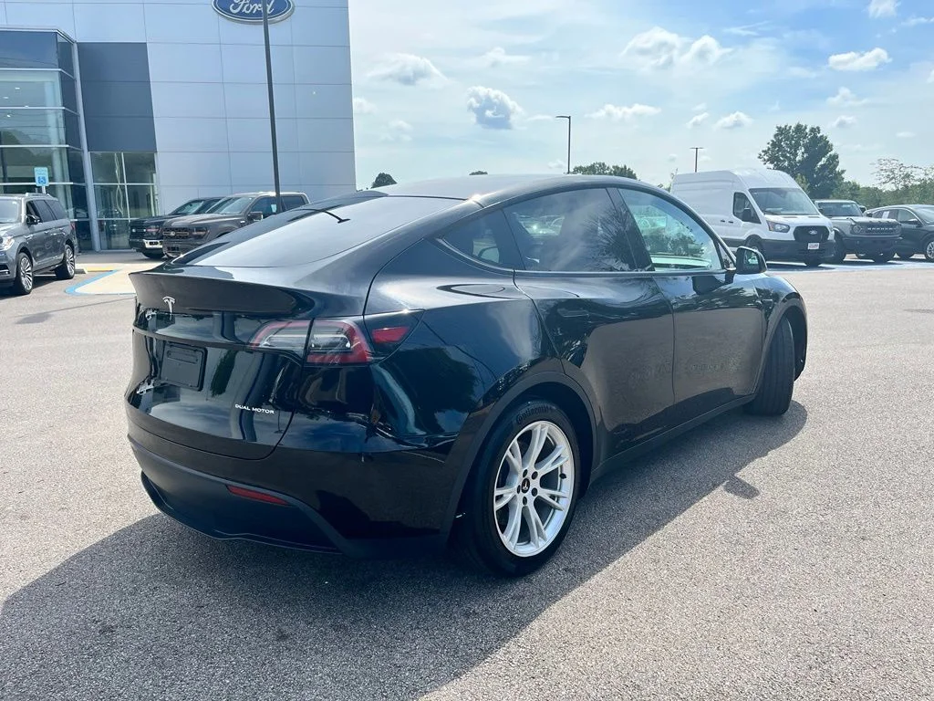 Used 2024 Black Tesla Long Range image 5